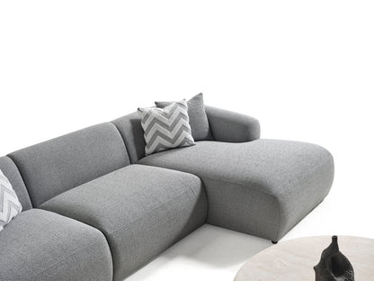 Porto Ecksofa – 290 × 70 × 140 cm – Moderner Bouclé-Stoff in sanftem Grau