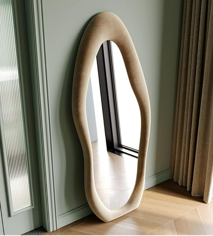 Asymmetrischer Spiegel 70 × 170 cm